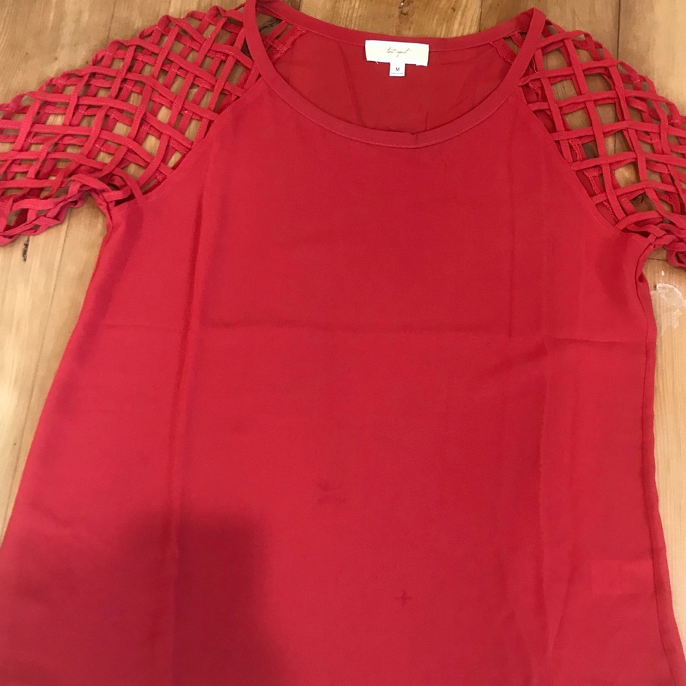 Open sleeve blouse